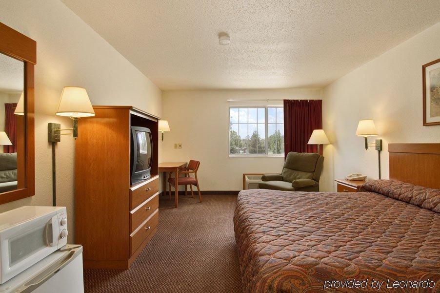 Wamego Inn And Suites Quarto foto